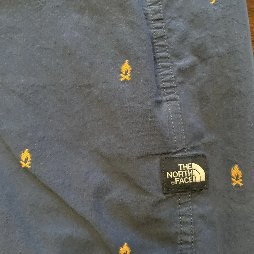 The North Face Baytrail Shirt Mens Size XXL Blue Short Sleeve Button Up Campfire